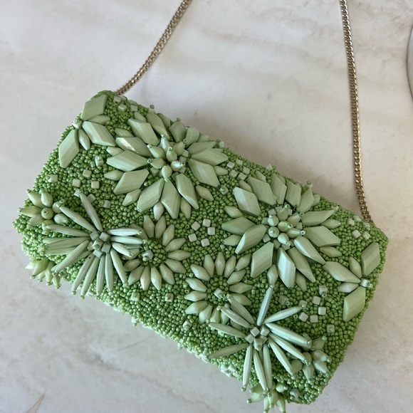VIRAL Lime Green Flower Beaded Crossbody Clutch, Anthropologie Style, NWT - Picture 4 of 10